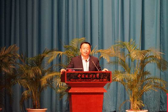 以诚信承载厚德，以公平践行明法——时建中副董事长在英国365集团网站2018级新生入学典礼上的讲话