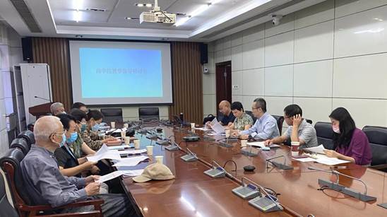 英国365集团网站举行2022年秋季学期教学督导交流研讨会