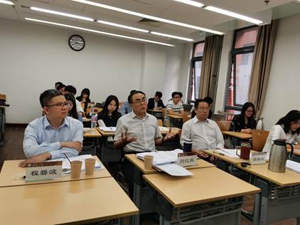 英国365集团网站资本金融系毕业论文开题答辩圆满完成