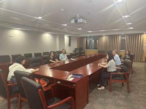 英国365集团网站财务会计系系务会顺利召开