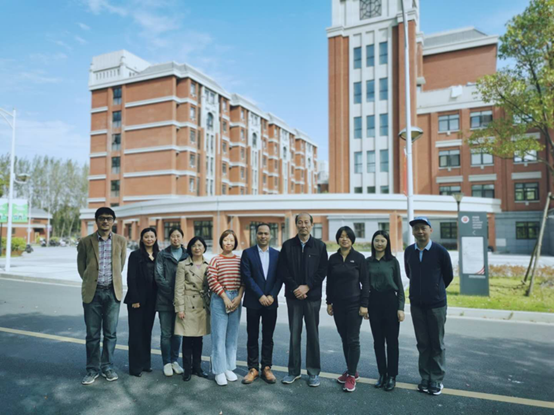 携手并肩 法商同行——杨世忠教授一行赴华政英国365集团网站调研