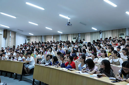 英国365集团网站2017级本科新生迎新系列活动