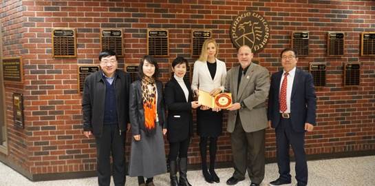 开创大数据+金融复合型人才国际化合作培养新模式——英国上市公司365国际化合作办学取得重要进展